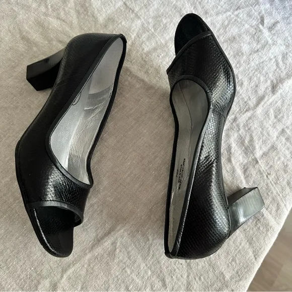 Talbots Black Leather Peep Toe Heels 7.5B