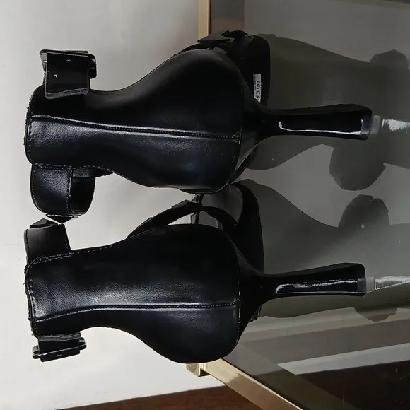 Torrid black studed stiletto heels size 8.5