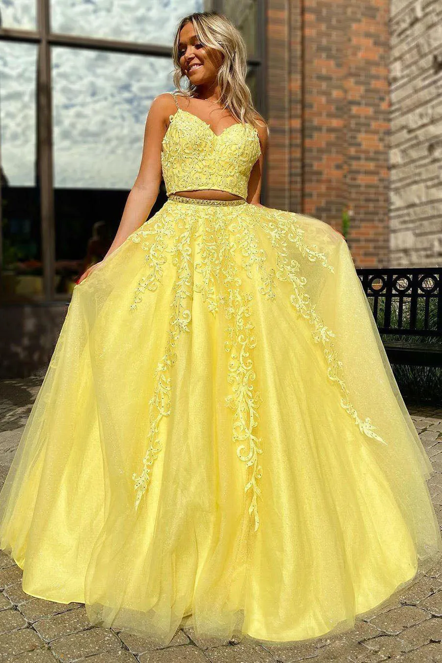 Two Piece A Line Spaghetti Straps Pink Yellow Lace Prom Dress Beauty Prom Dresses OHC401