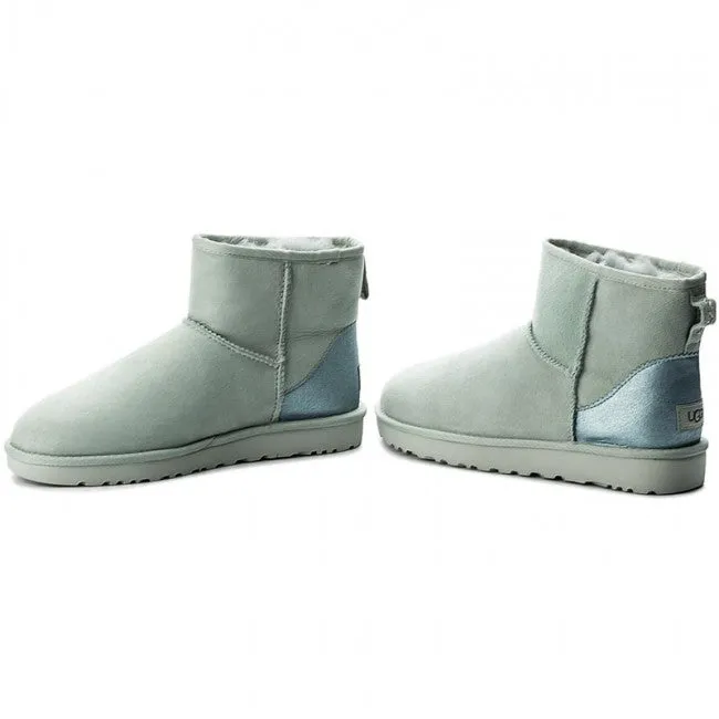 UGG AUSTRALIA Classic Mini II Metallic Iceberg Size 8
