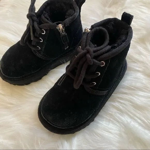 UGG Neumel Black Zip Chukka Boot Unisex Child Size 8