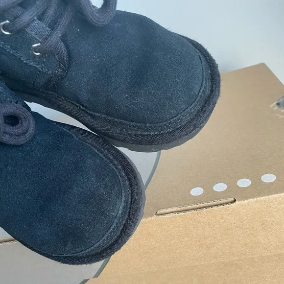 🧸Ugg Neumel II Black Chukka Toddler Boots - SZ 8 C