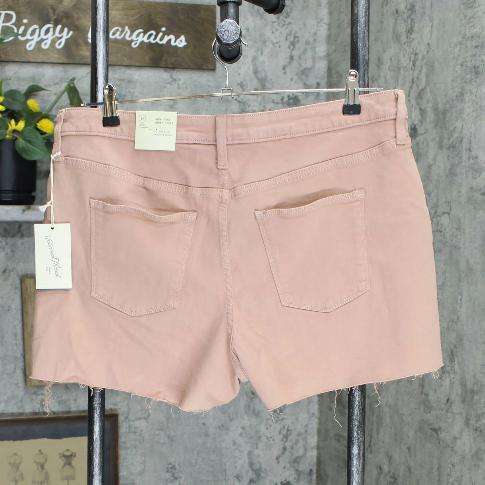 Universal Thread Women's High-Rise Raw Edge Short Jean Shorts