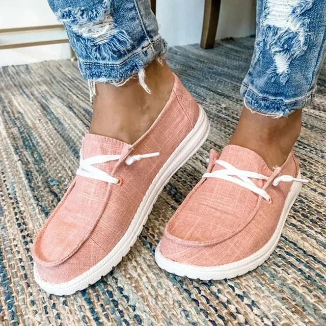 Women's lace-up shoes