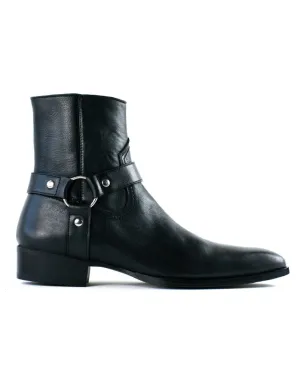 Zorro Black by Cinco Studio